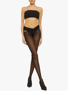 WOLFORD Individual 12 Denier Stay-Hip Pantyhose in Black